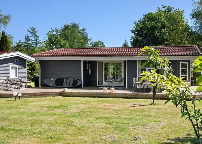 3 Bedroom Awesome In Vaeggerlose *